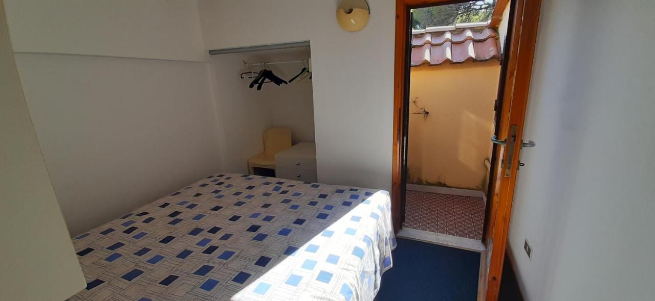Villa Violetta Castiglioncello Bagian luar foto