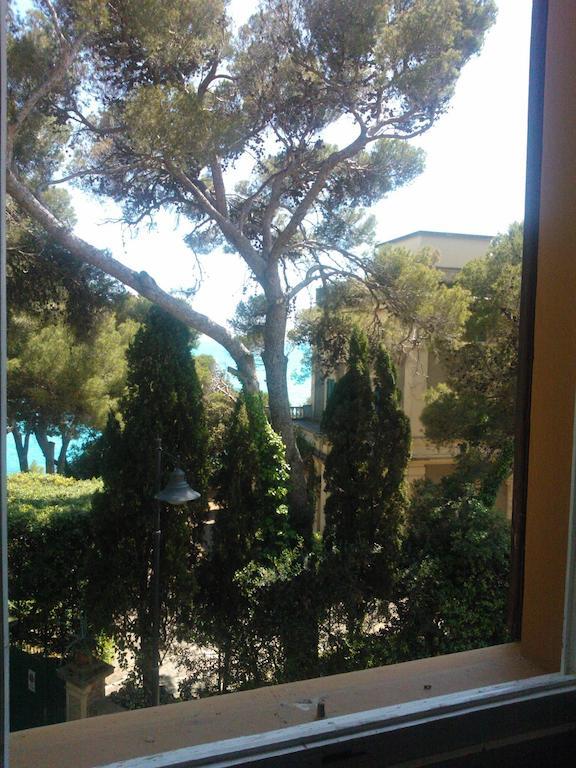Villa Violetta Castiglioncello Bagian luar foto
