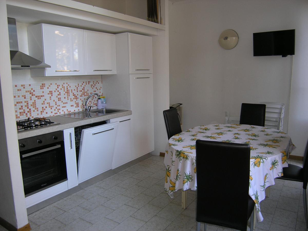 Villa Violetta Castiglioncello Bagian luar foto